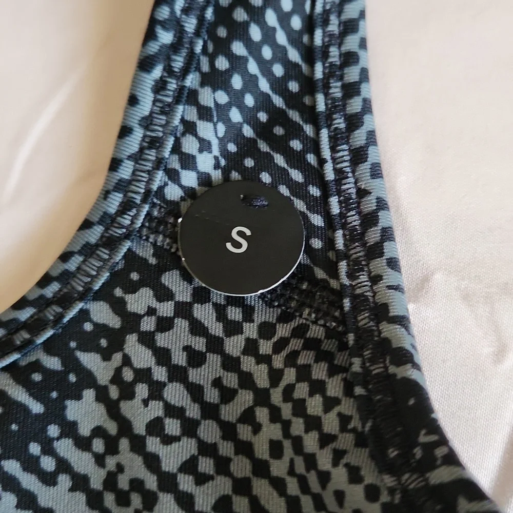 Nike‎ sports bra size small
